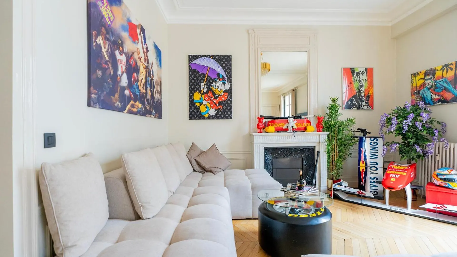 Luxe Arc De Triomphe Apartment