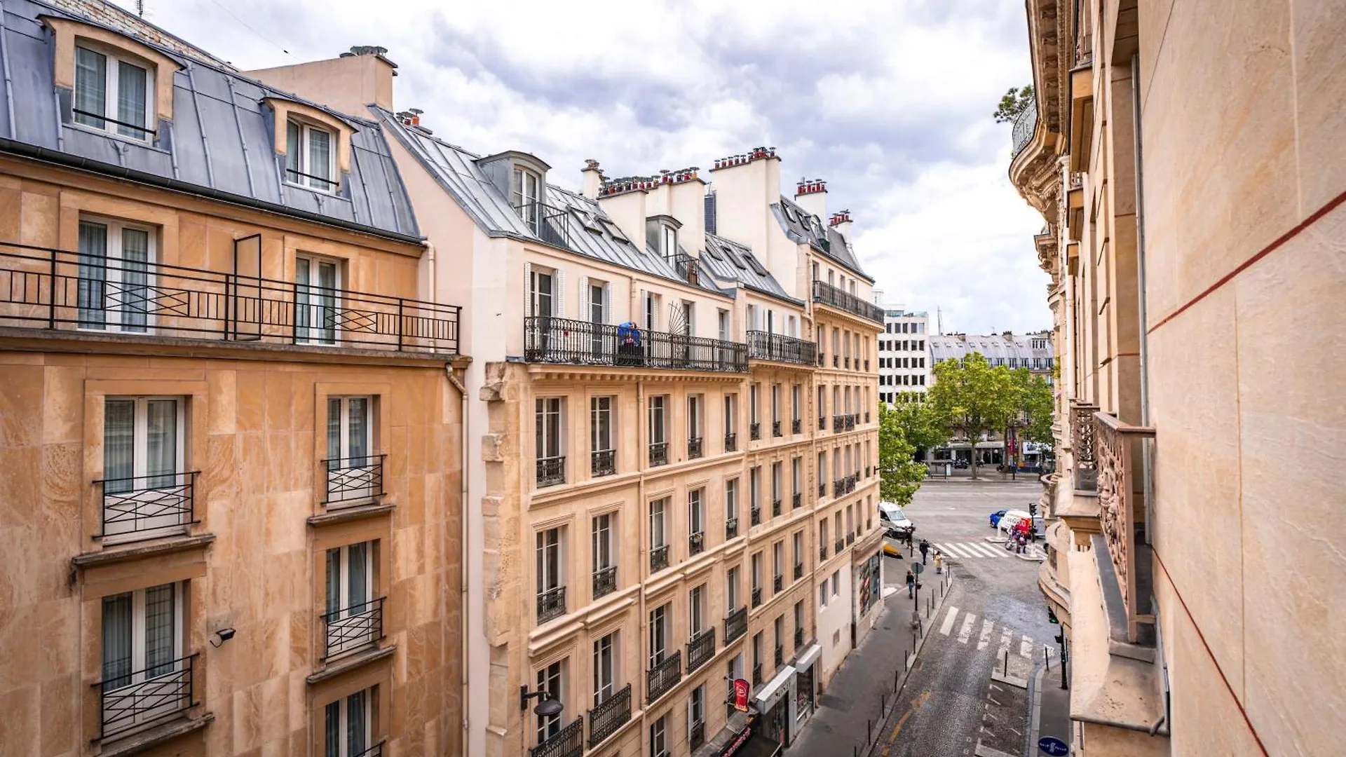 Luxe Arc De Triomphe Paris